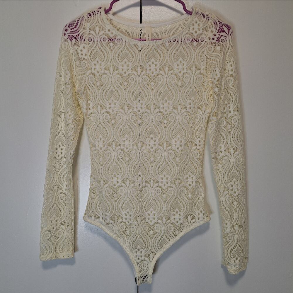 Chocolate USA Cream Lace Long Sleeve Bodysuit Medium